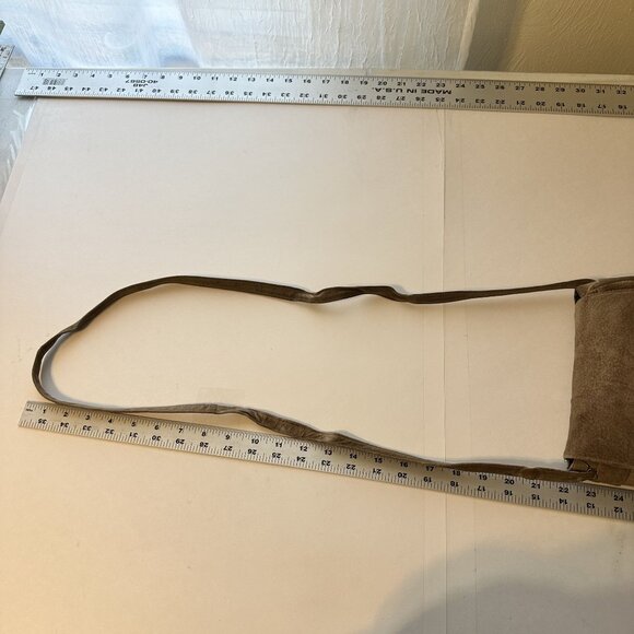 Small Tan Suede Fringe Crossbody Bag Snap Closure Womens Purse - Picture 4 of 8